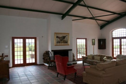 Few wineries, especially most smaller ones, have as comfortable and homey an area to entertain guests as does Fable. Other than the exposed steel in the ceiling, this could be the drawing room of an English countryside estate, an effect that was clearly intended by its former offshore owners, the Austin and Scott families.