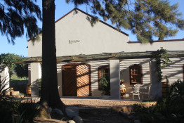 Henk Du Bruyn and his wife purchased the Lemberg Wine Estatate (<a href="http://www.lemberg.co.za">www.lemberg.co.za</a>) in 2001. They enlarged and renovated the farm, with new cellars, wine tasting facilities, and additional plantings. Cultivars at Lemberg  include Pinot Noir, Pinotage, Shiraz, Grenache Noir, Sauvignon Blanc, Viognier and Harsevelu.