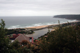In the literature, the "Garden Route" on the N-2 highway extends from about Mossel Bay in the west to Tsitsikama National Park in the east; in our opinion, it really starts at Wilderness and heads east. There is not much flat land between the ocean and the steep hills at Wilderness, so much of the lodging there is built on the slopes; it is farther to the beach but has great views.